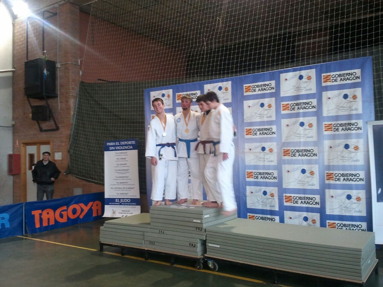 Medalla de Oro en Zaragoza para Hector.